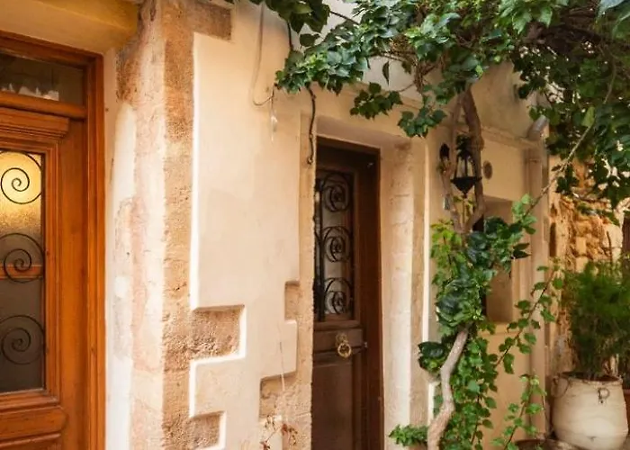 Traditional 3 Story Townhouse ,batta Hanem * 하니아