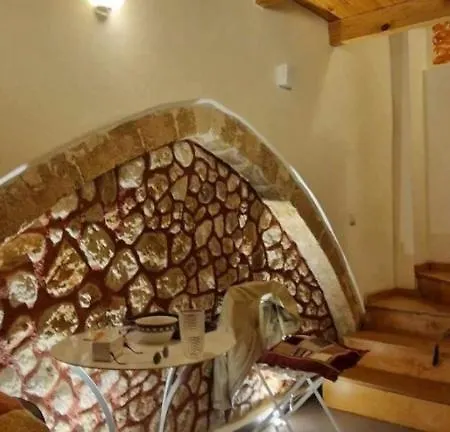 Traditional 3 Story Townhouse ,batta Hanem * Chania (Crete)
