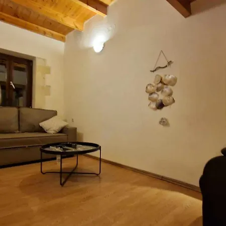 Traditional 3 Story Townhouse ,batta Hanem Holiday home Chania (Crete)