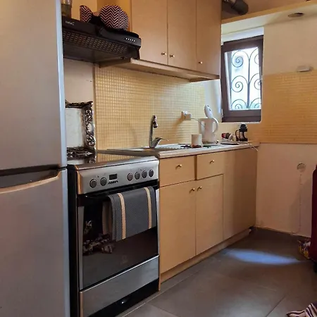 Traditional 3 Story Townhouse ,batta Hanem