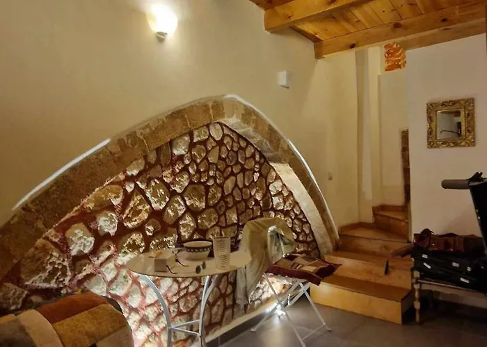 Traditional 3 Story Townhouse ,batta Hanem * Chania (Crete)