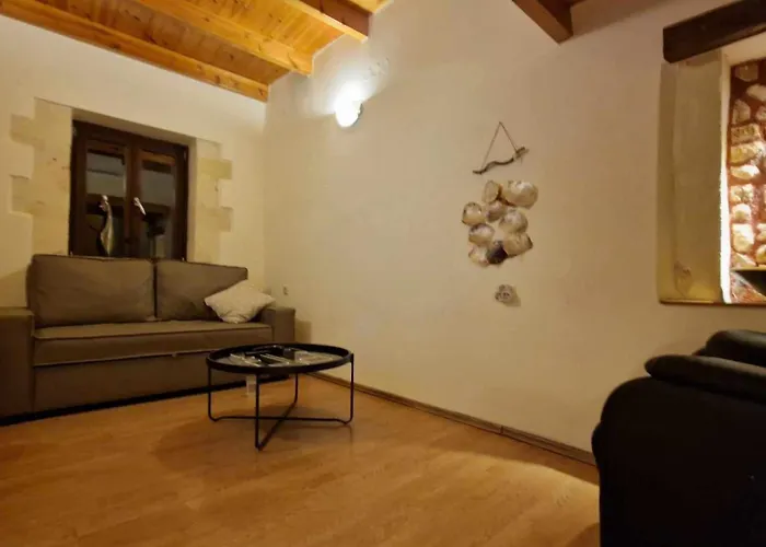 Traditional 3 Story Townhouse ,batta Hanem Σπίτι διακοπών Χανιά