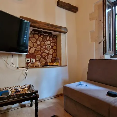 Dom wakacyjny Traditional 3 Story Townhouse ,batta Hanem Chania (Crete)